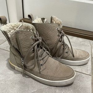 .blackstone sneaker boot.